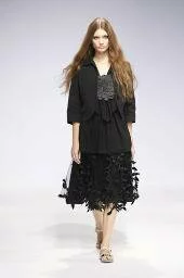 Derercuny çiçekli elbise modelleri