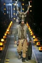 John Galliano yeni sezon erkek giyim modelleri