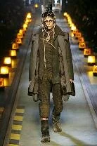 John Galliano yeni sezon erkek giyim modelleri