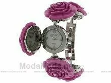 Betsey Johnson saat modelleri