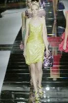 Valentino'dan şıkır şıkır elbiseler