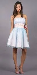 Betsey Johnson gece elbiseleri